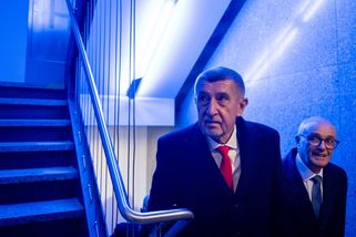 Babiš Čechy připravuje na ještě větší deficit rozpočtu. Zase to zkouší podat jazykem byznysu a opět je mimo